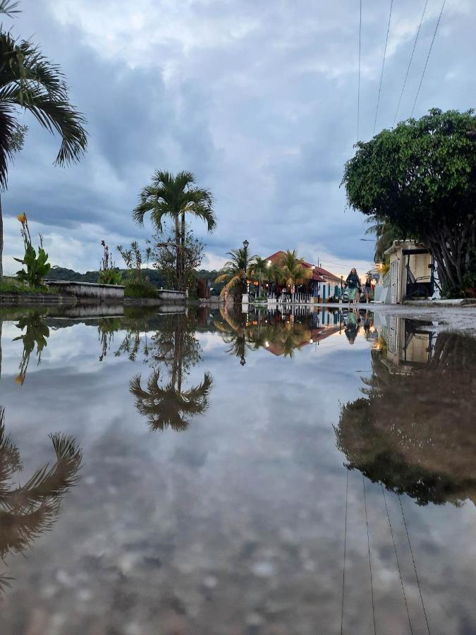 Hotel Colibri Peten Flores Luaran gambar